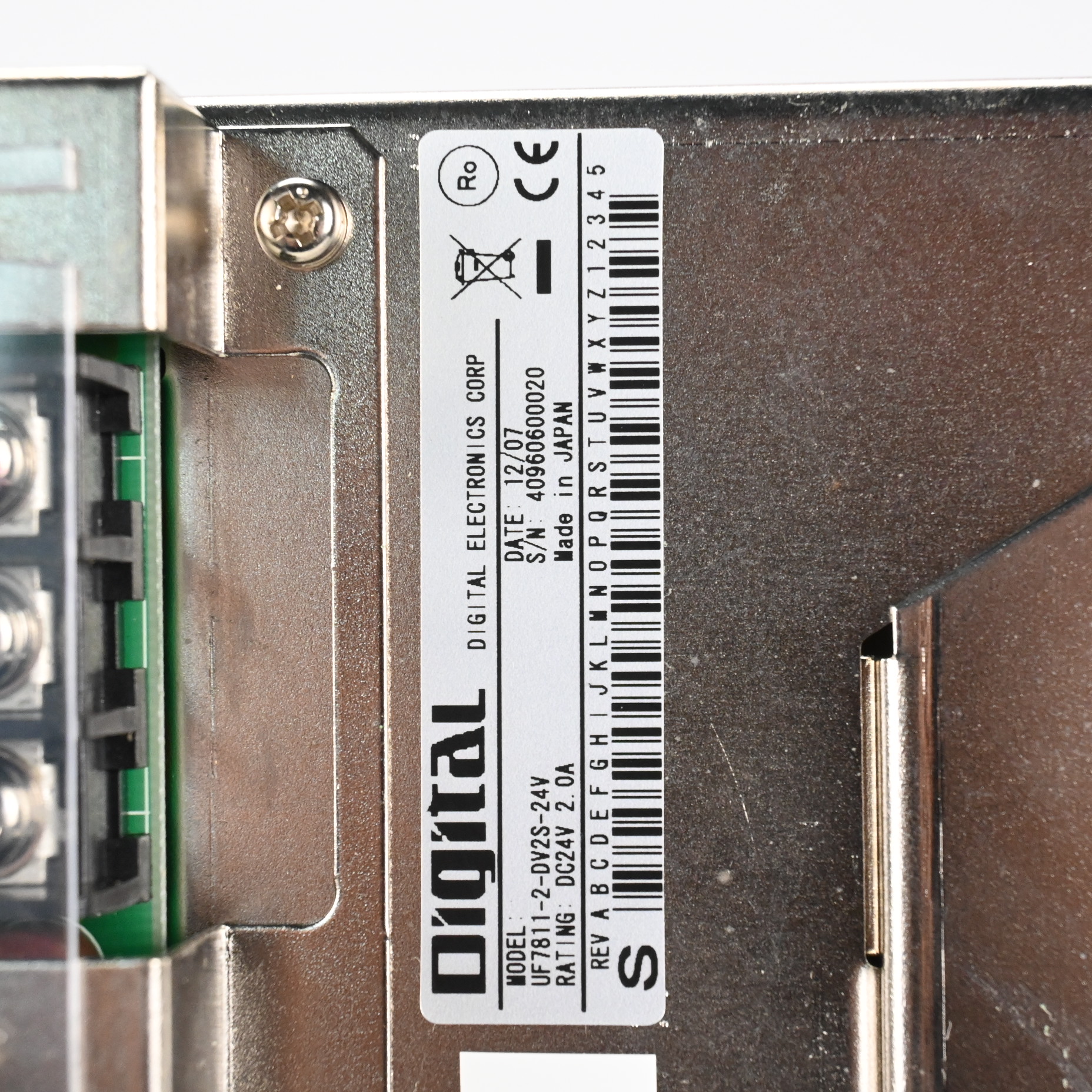 UF7811-2-DV2S-24V